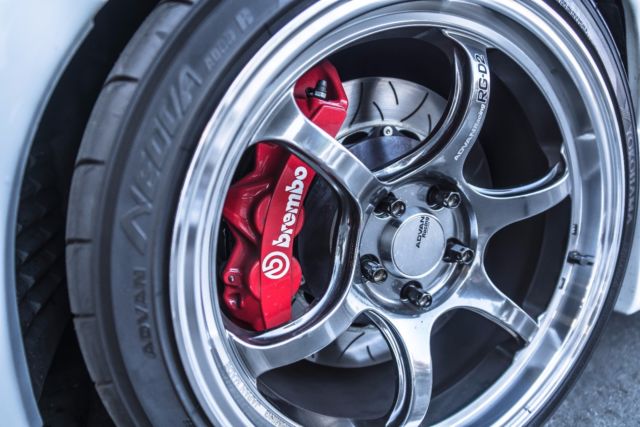 1989 White Nissan R32 Skyline Sedan