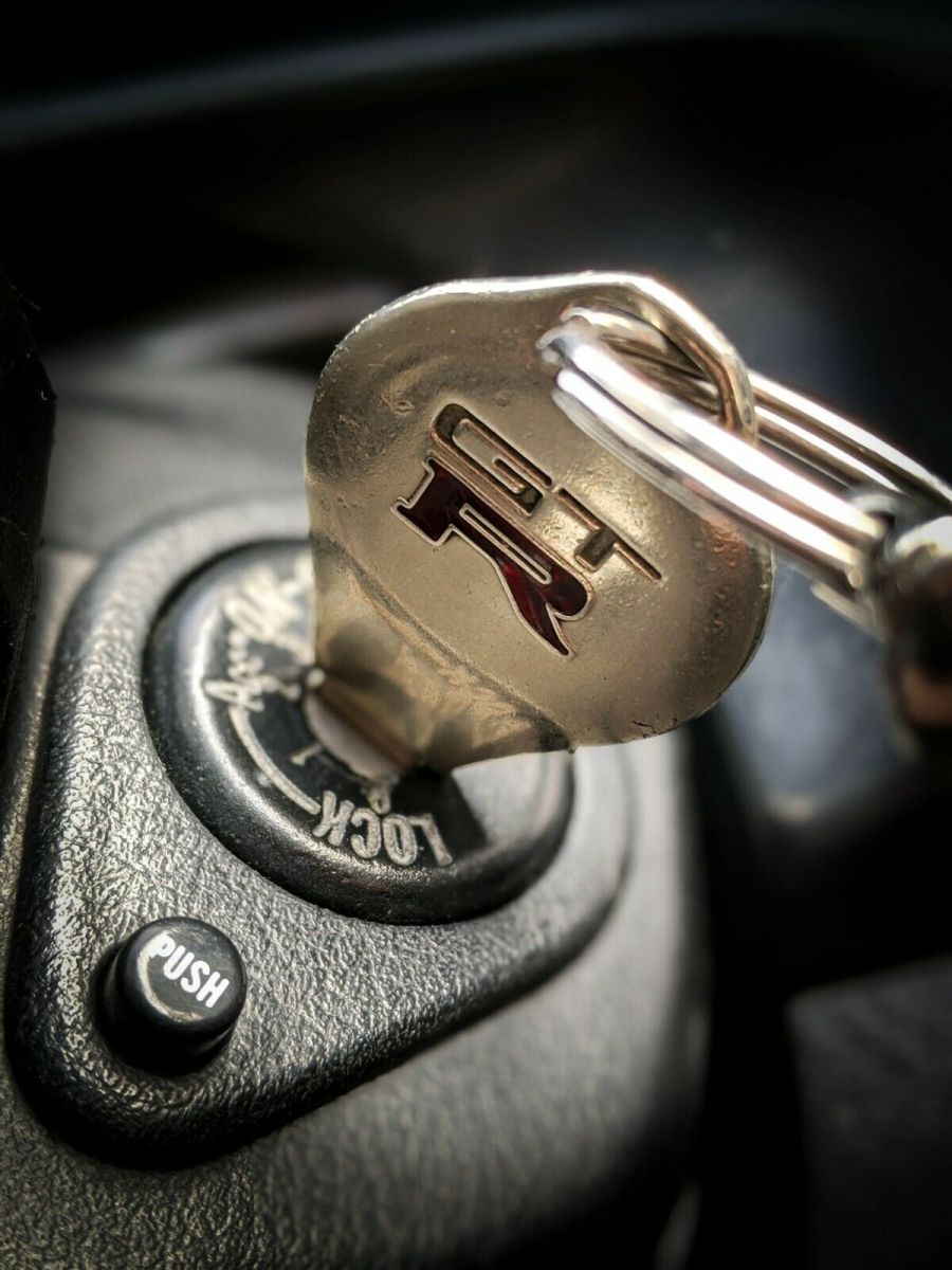 1991 Gray Nissan GT-R Coupe