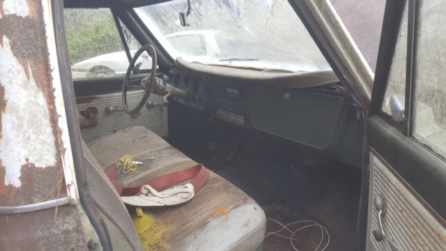 1971 Green Chevrolet C-10 PU