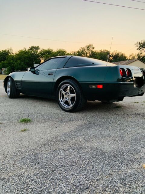 1994 Green Chevrolet Corvette Coupe