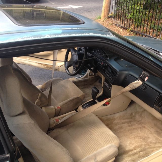 1986 Black Nissan 300ZX Coupe
