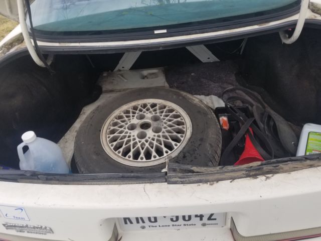 1989 White Oldsmobile Ciera Coupe