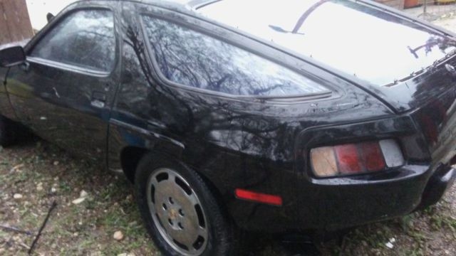 1979 black Porsche 928 Coupe