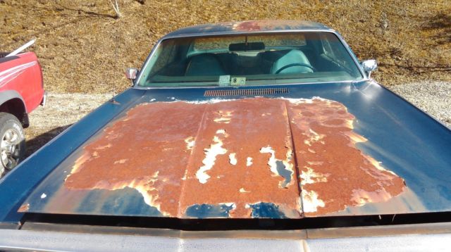 1971 Blue Chrysler 300 Series 2 door