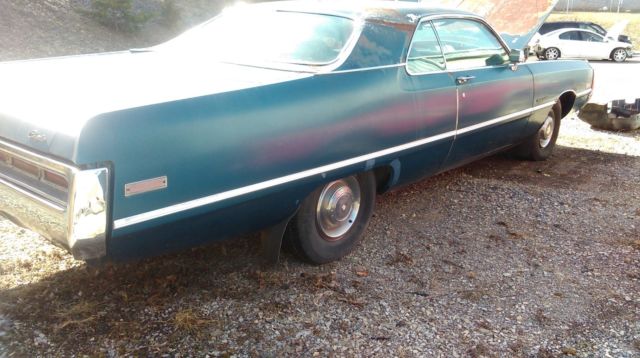 1971 Blue Chrysler 300 Series 2 door