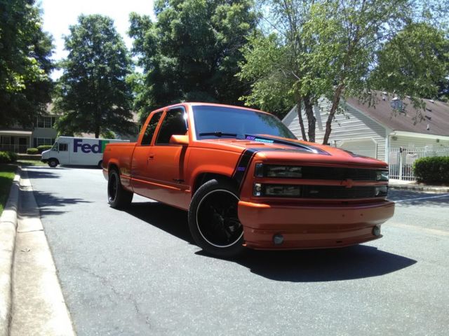 1992 Orange Chevrolet Silverado 1500 Extended Cab Pickup