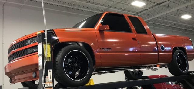 1992 Orange Chevrolet Silverado 1500 Extended Cab Pickup