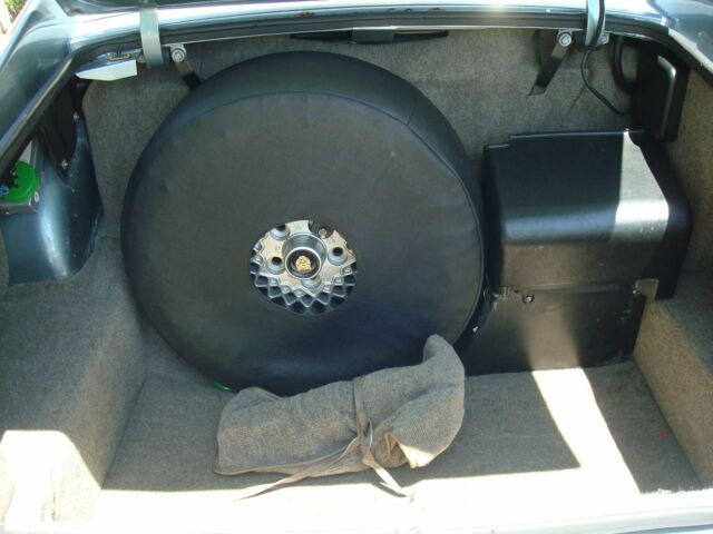 1990 Blue Jaguar XJS Coupe