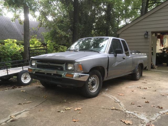1993 gray Toyota Tacoma Extended Cab Pickup