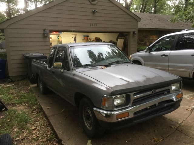 1993 gray Toyota Tacoma Extended Cab Pickup