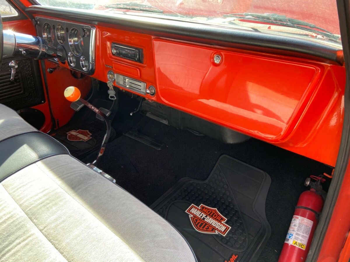 1970 Orange Chevrolet C-10 --
