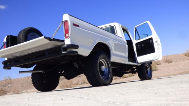 1979 White Ford F-250 Standard Cab Pickup