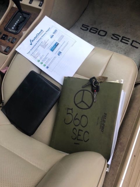 1991 Blue Mercedes-Benz 500-Series Coupe