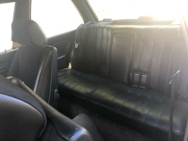 1991 White BMW 3-Series Coupe