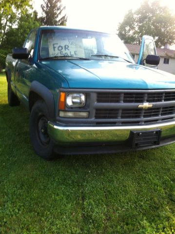  Chevrolet C/K Pickup 2500