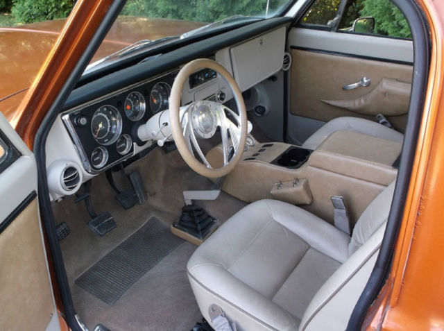 1971 white, copper Chevrolet C-10