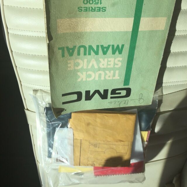 1972 RED/WHITE GMC Other Standard Cab Pickup