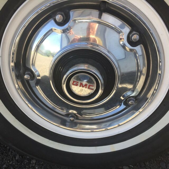 1972 RED/WHITE GMC Other Standard Cab Pickup