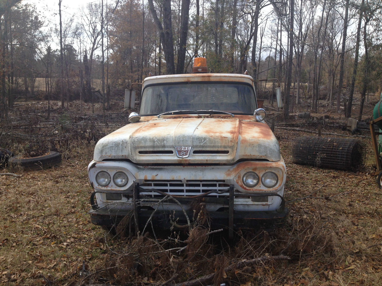 1960 White Ford F-350
