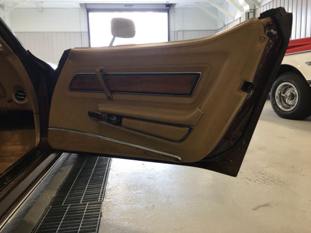 1974 DARK BROWN Chevrolet Corvette Convertible