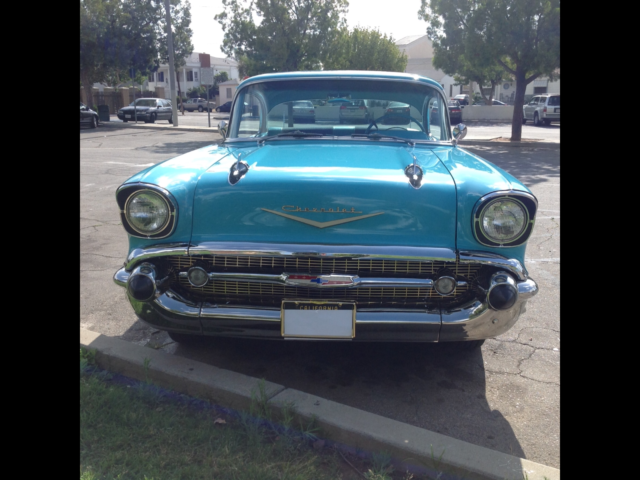 1957 Turquoise / Pea Cock Blue Chevrolet Bel Air/150/210 2 Door Hard Top