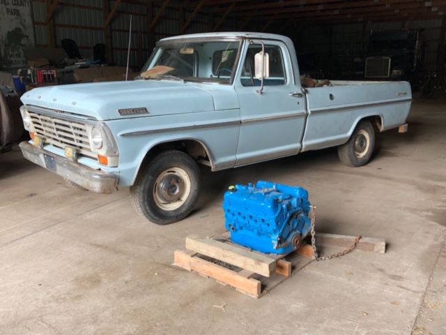 1967 Ford F-100