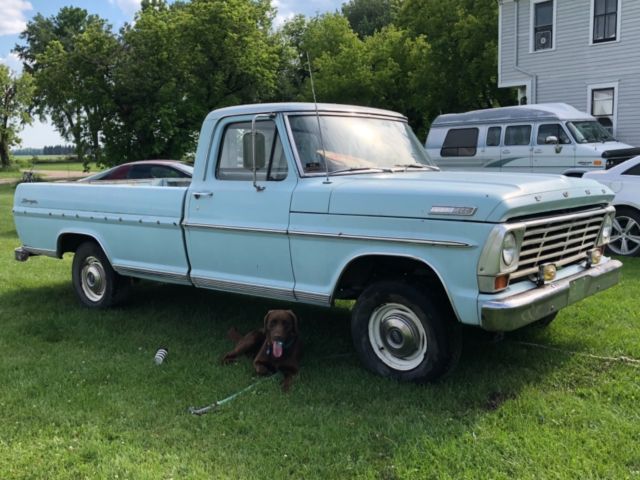 1967 Ford F-100
