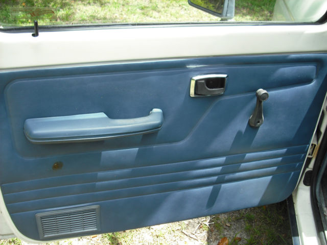 1988 White Ford Ranger Standard Cab Pickup