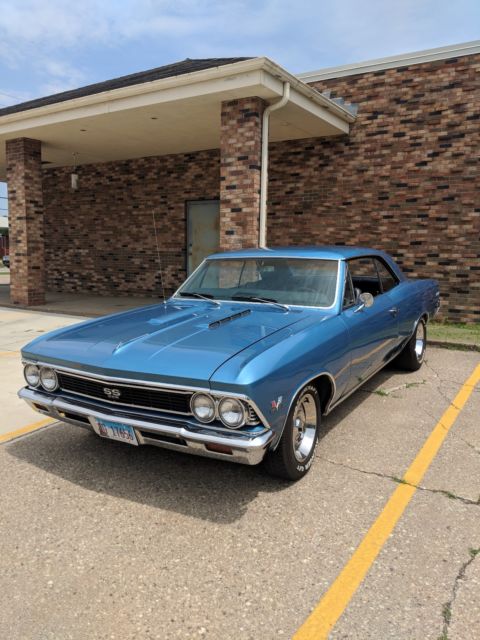 1966 Blue Chevrolet Chevelle Coupe