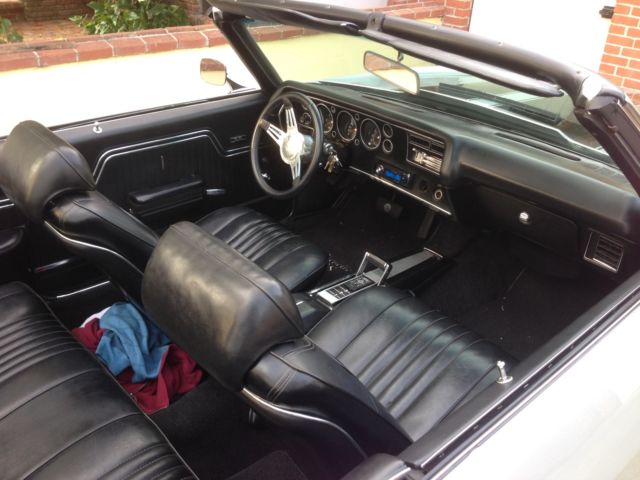 1971 Silver Chevrolet Chevelle Convertible