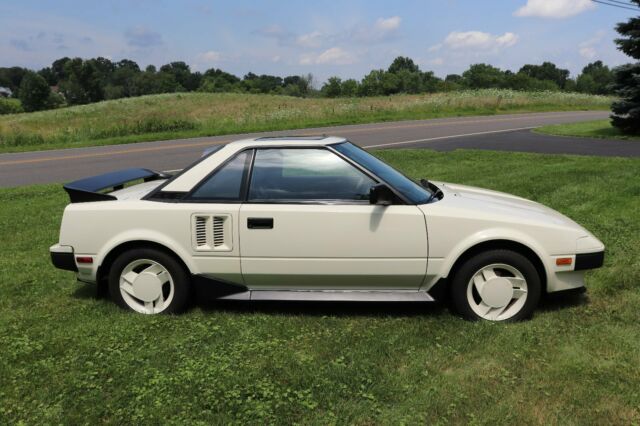 1985 Toyota MR2