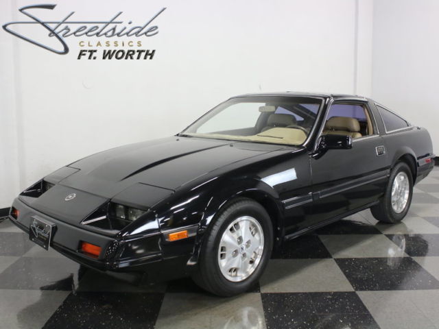 1985 Black Nissan 300ZX Coupe