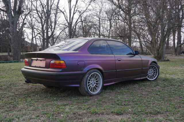 1993 iridescent BMW 3-Series Coupe
