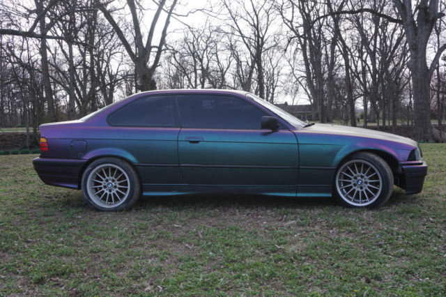 1993 iridescent BMW 3-Series Coupe