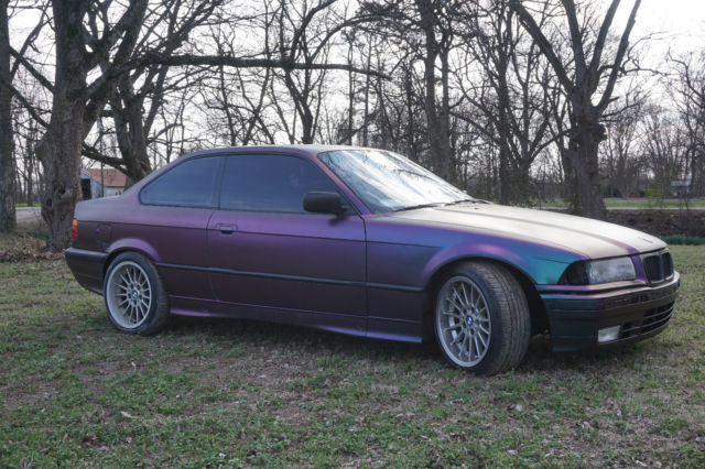 1993 iridescent BMW 3-Series Coupe