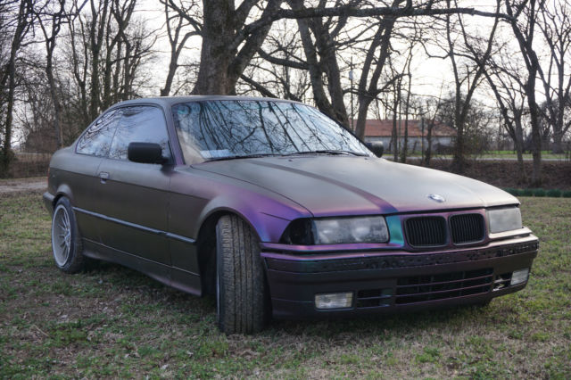 1993 iridescent BMW 3-Series Coupe