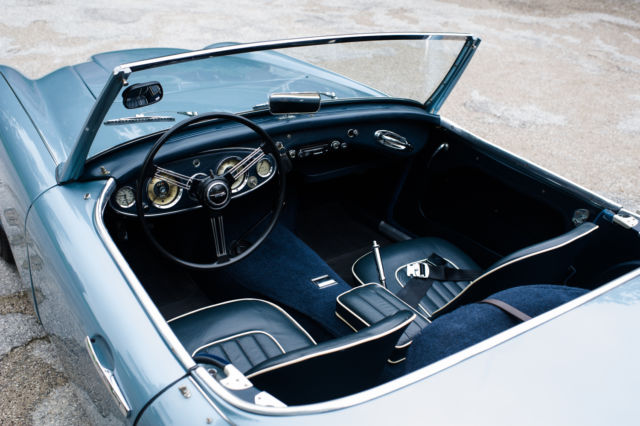 1959 Blue Austin Healey 3000 Convertible