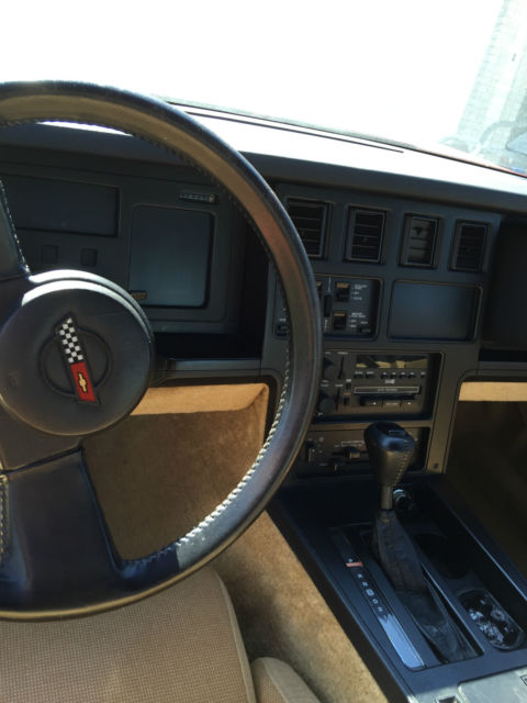 1985 Red Chevrolet Corvette Coupe
