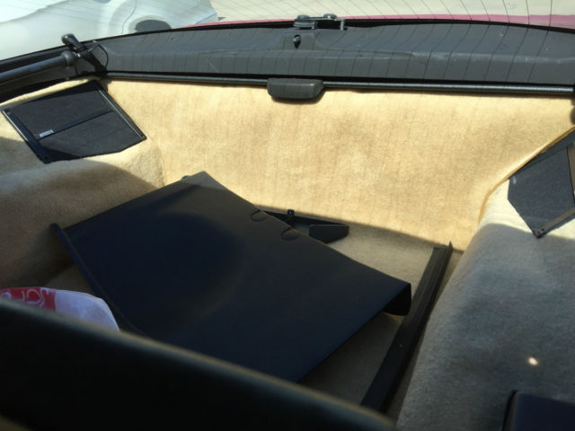 1985 Red Chevrolet Corvette Coupe