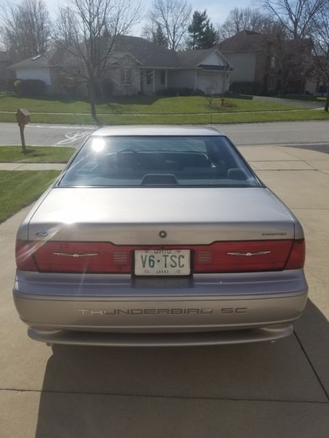1989 Tan Ford Thunderbird Coupe