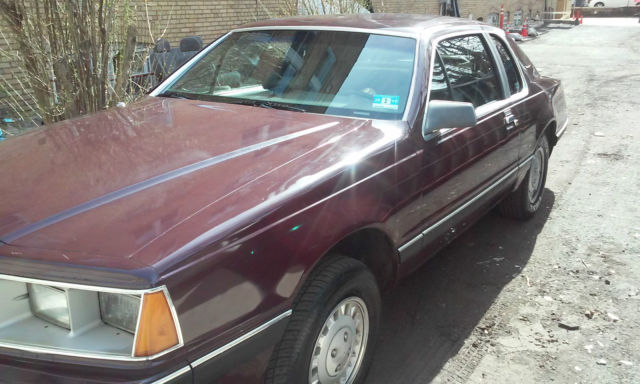 1986 Dark Marroon Ford Thunderbird Coupe
