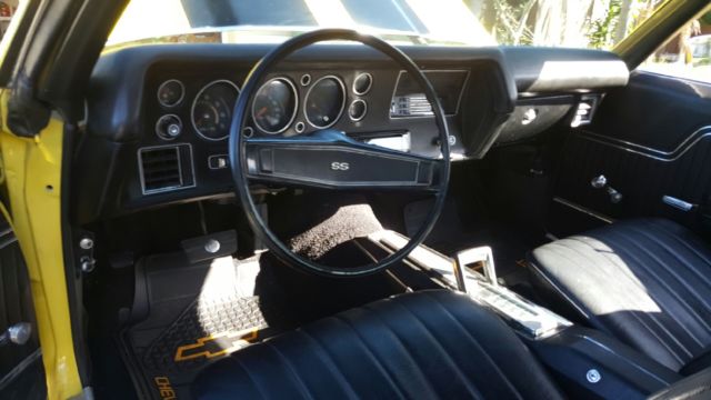 1971 Yellow Chevrolet Chevelle 2 Door Hardtop