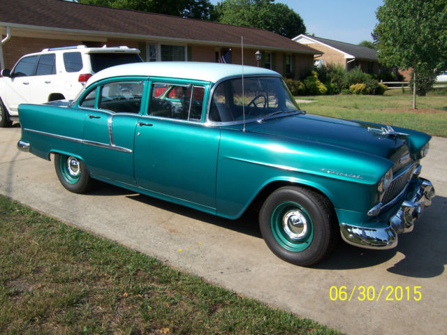 1955 Green Chevrolet Bel Air/150/210 4 Door