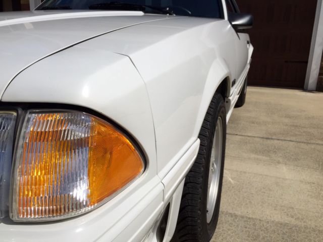 1992 White Ford Mustang Hatchback
