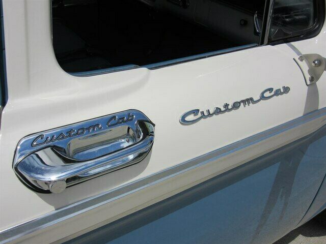 1965 Blue Ford F-250 Truck