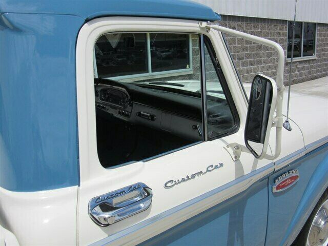 1965 Blue Ford F-250 Truck