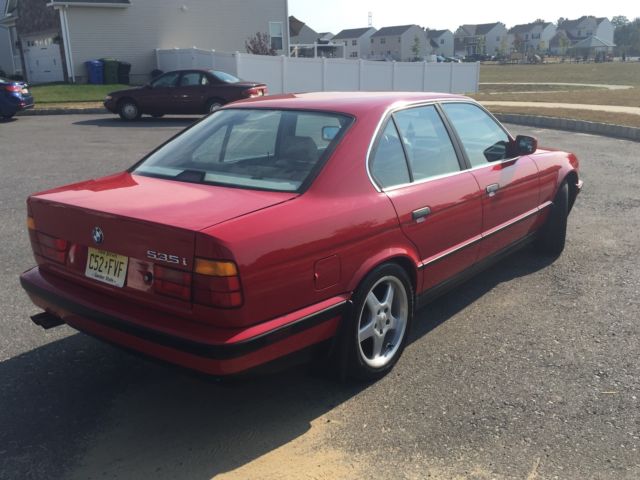 1989 Red BMW 5-Series Sedan