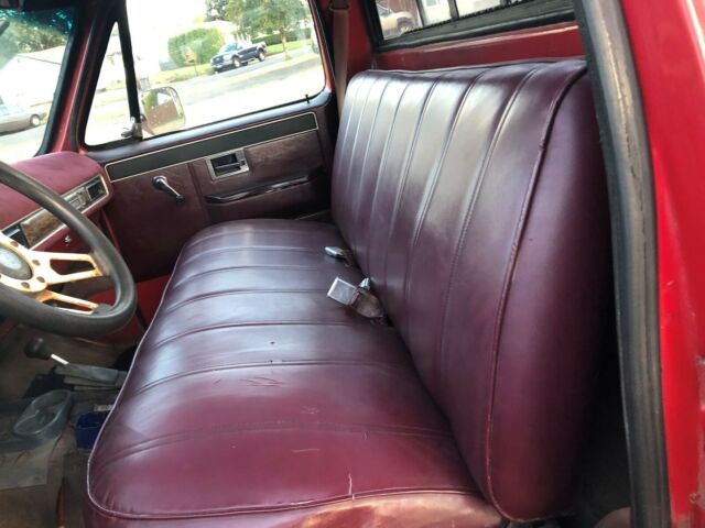 1985 Red Chevrolet C/K Pickup 2500