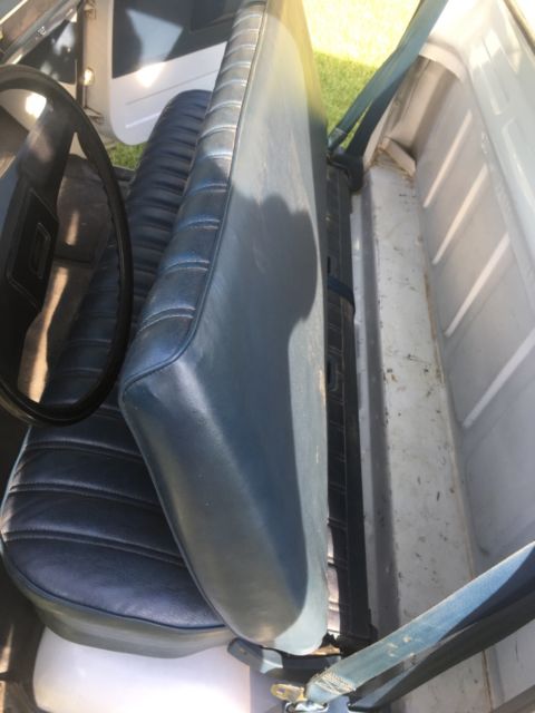 1986 White Chevrolet C-10 Standard Cab Pickup