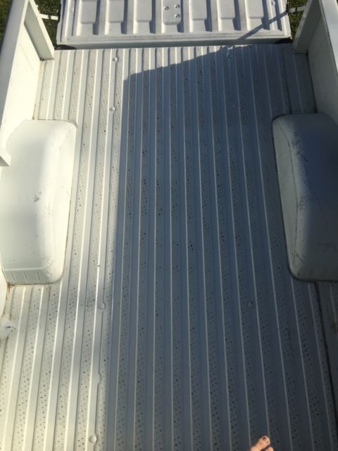 1986 White Chevrolet C-10 Standard Cab Pickup